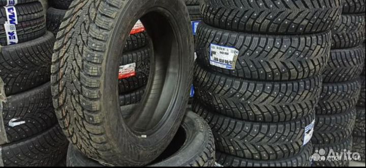 Nokian Tyres Hakkapeliitta 9 SUV 215/60 R17 100T