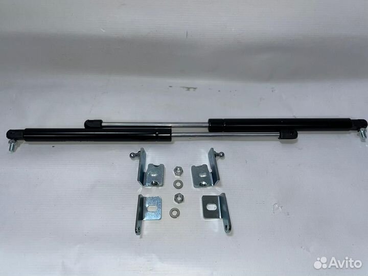 Упоры капота лада Приора газовые Новые