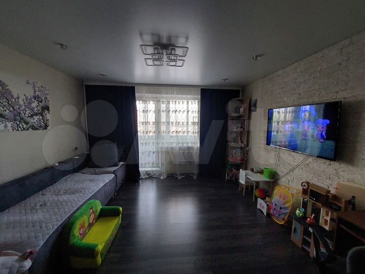 2-к. квартира, 53 м², 4/5 эт.