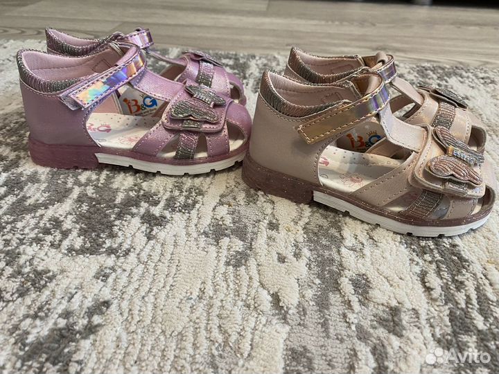 Босоножки для девочки новые 22-27