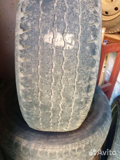 Bridgestone Dueler H/L 265/65 R17