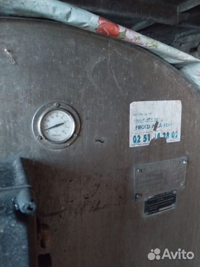 Молочный танк Packo France 2,5 т