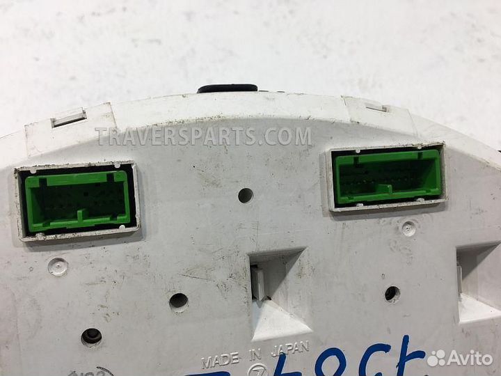 Панель приборов Субару