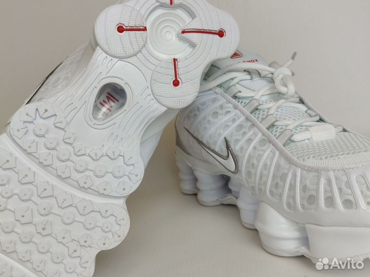 Кроссовки Nike shox