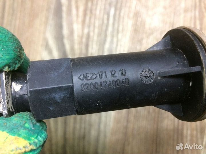 Цилиндр сцепления главный Renault Duster 1