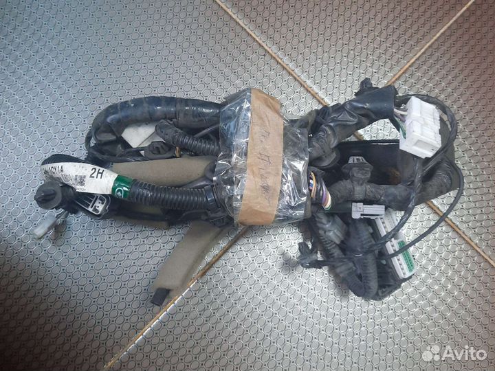 Проводка двери Infiniti Qx70 241241CY1A S51