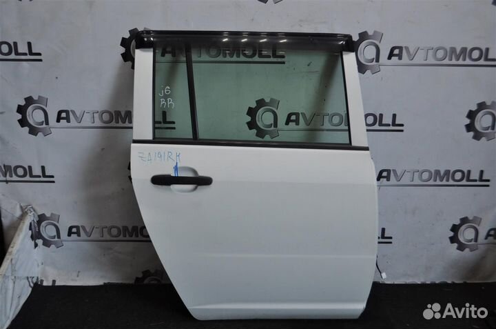 Дверь задняя правая toyota probox NCP165V