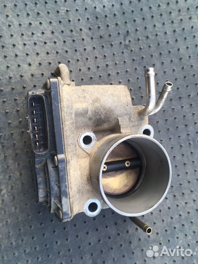 Дроссельная заслонка 12 AZ-FE 2.0 2.4 22030-28060