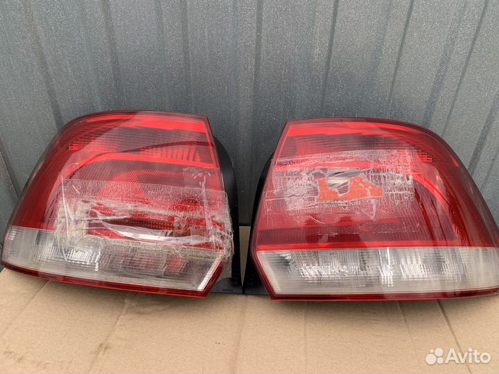 Задние фонари