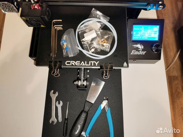 Продам 3D принтер Ender 3