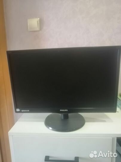 Монитор Philips