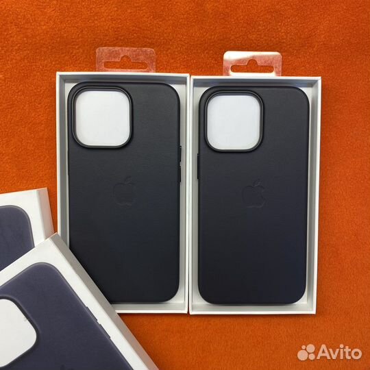 iPhone 13 Pro Leather Case Midnight (New)