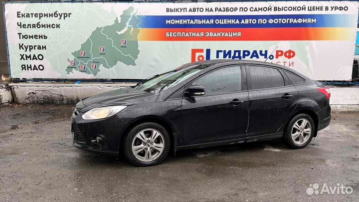 Накладка на порог (внутренняя) Ford Focus 3 1725738