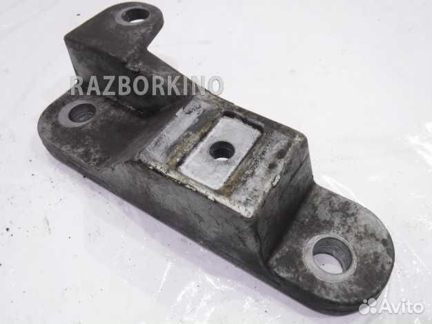 Кронштейн подушки двигателя