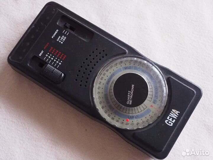 Метроном кварцевый в хорошем состоянии