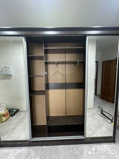 Шкаф купе с зеркалом бу