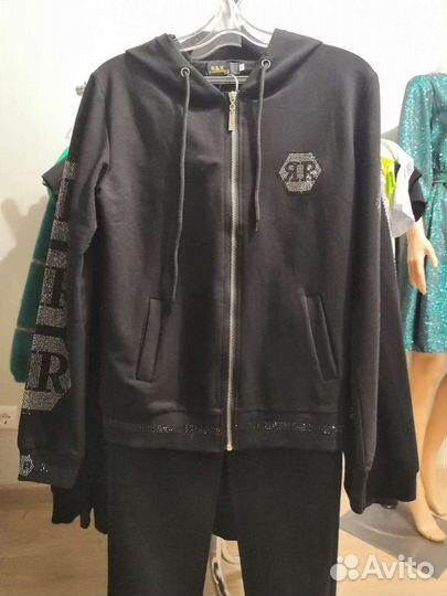 Новая женская одежда