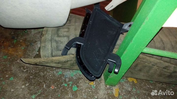 Продам передний бампер от Лады Приоры