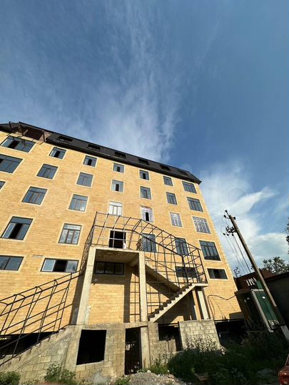 2-к. квартира, 74 м², 5/5 эт.