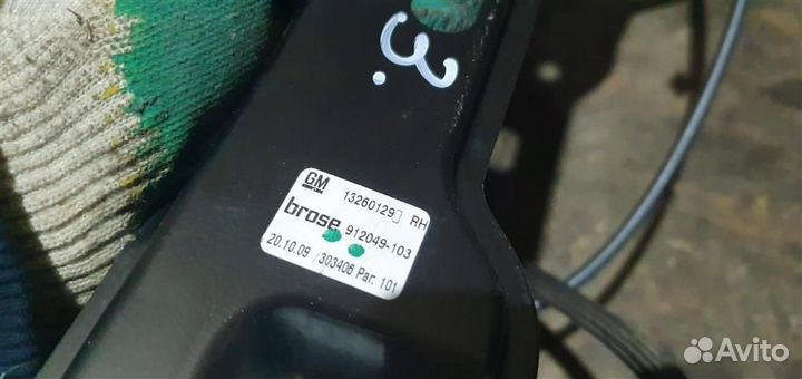 Стеклоподъемник электрический передний правый Ope