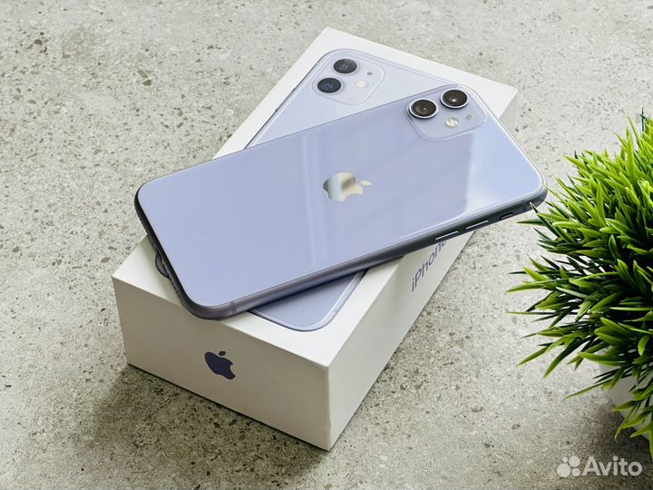 iPhone 11, 64 ГБ