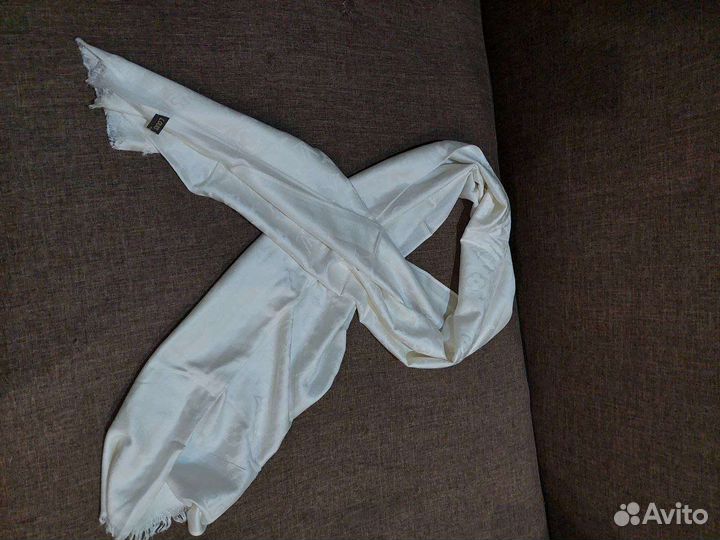 Шарфы и палантины