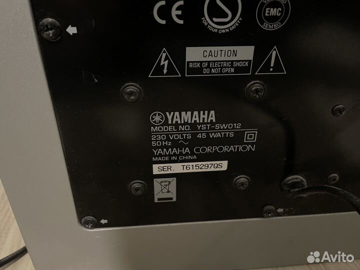 Продам активный Сабвуфер Yamaha yst - sw012