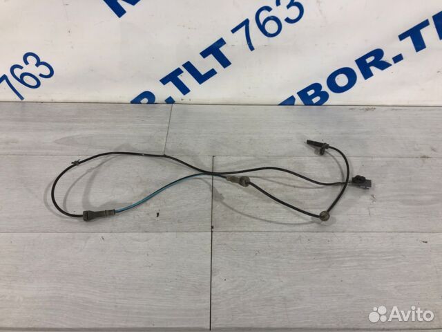 Датчик ABS передний правый nissan juke 1.6 мт