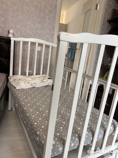 Кроватка детская новая красная звезда с матрасом