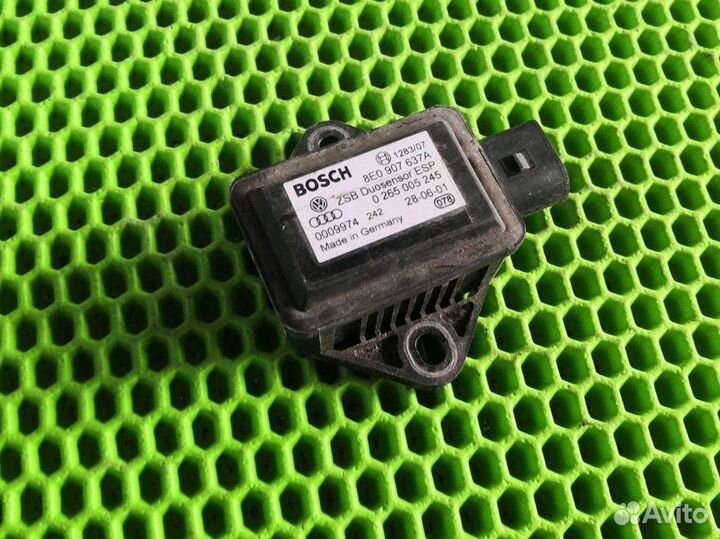 Датчик ускорения Ауди A4 B6