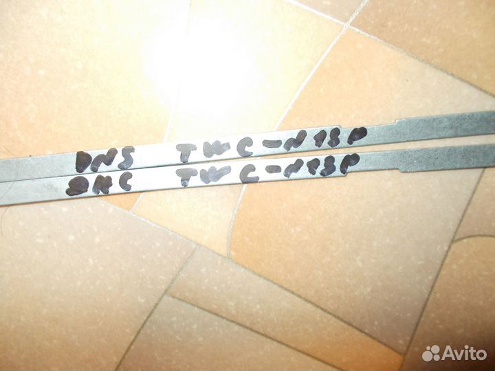 Петли нотубка 15.6 DNS TWC-N13P-GT