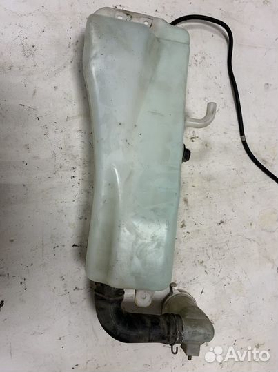 Бачок омывателя стекол Pajero 2