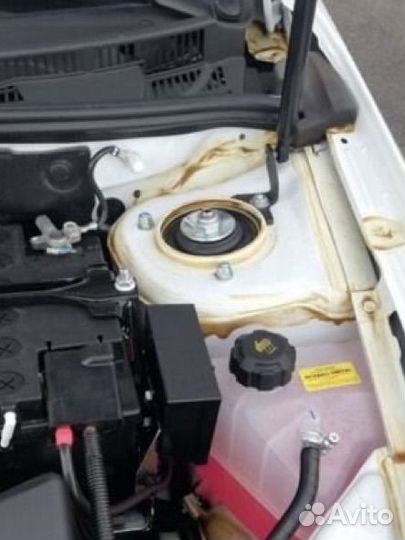 LADA Granta 1.6 МТ, 2023, 200 км