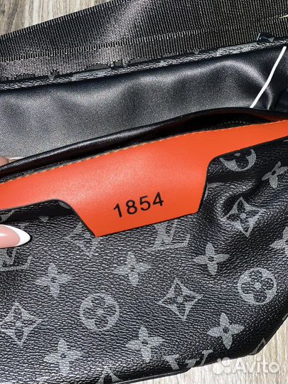 Сумка поясная louis vuitton