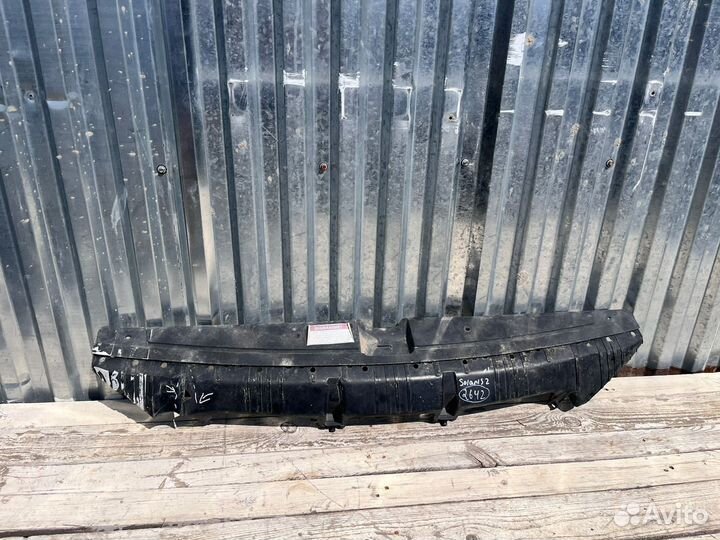 Hyundai Solaris 2 20- Накладка замка капота 2642