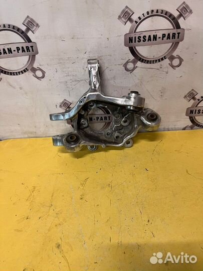 Lexus lS 250 кулак задний правый