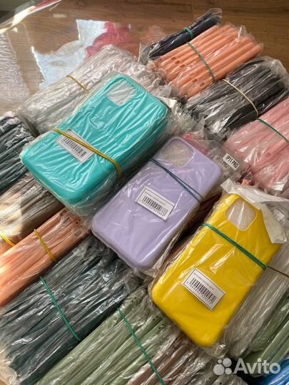 Чехол на iPhone