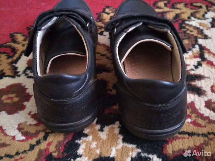 5пар обуви,33,34р