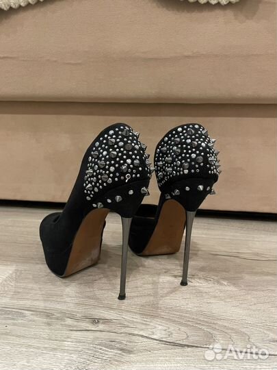 Туфли stradivarius 38