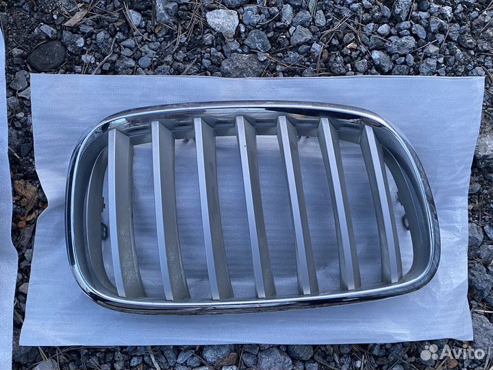 Решетки радиатора на вмw X5 E70