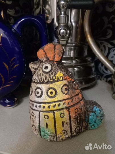 Статуэтка петушка