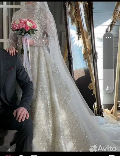 Свадебное платье 46 48 бу