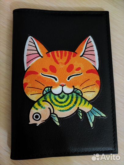 Кожаная обложка на паспорт с принтом