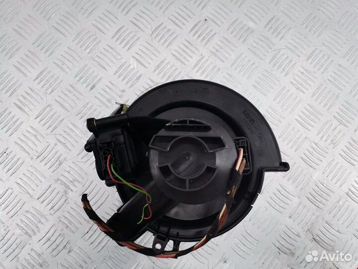 Моторчик печки для Opel Zafira A 9119001