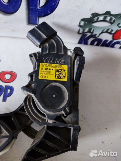 Педаль газа Volkswagen Polo седан cfna 2012