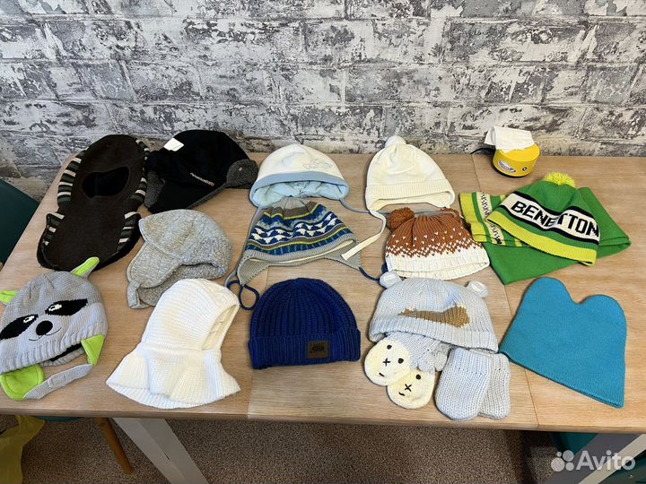 Фирменные Шапки зима/ осень/ лето 0-3 г