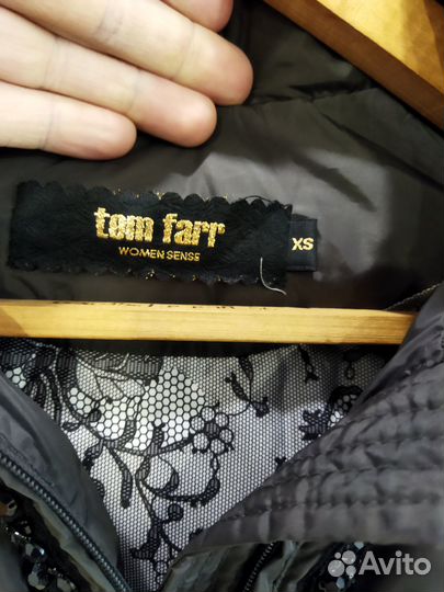 Пуховик женский