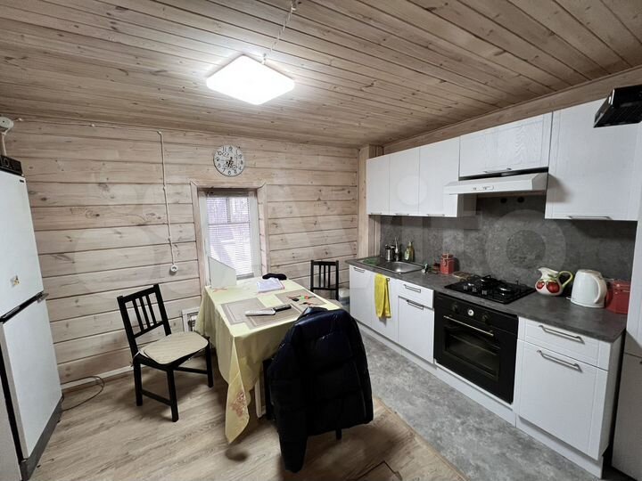 Дом 107 м² на участке 14,5 сот.