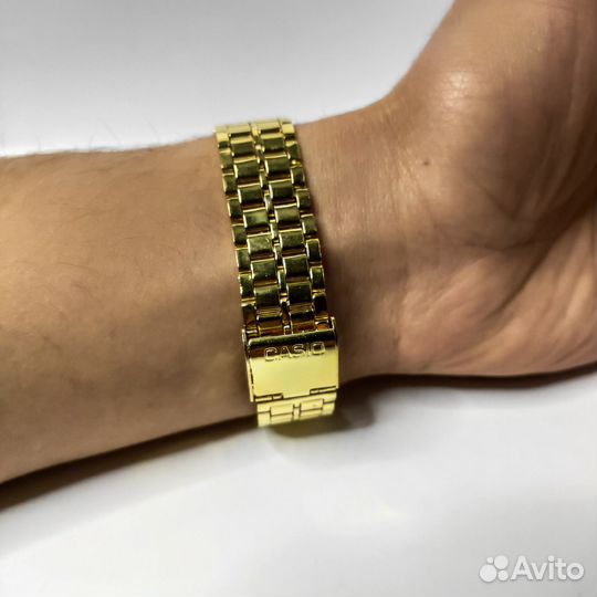 Часы casio (золотые)