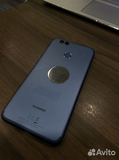 HUAWEI Nova 2, 4/64 ГБ